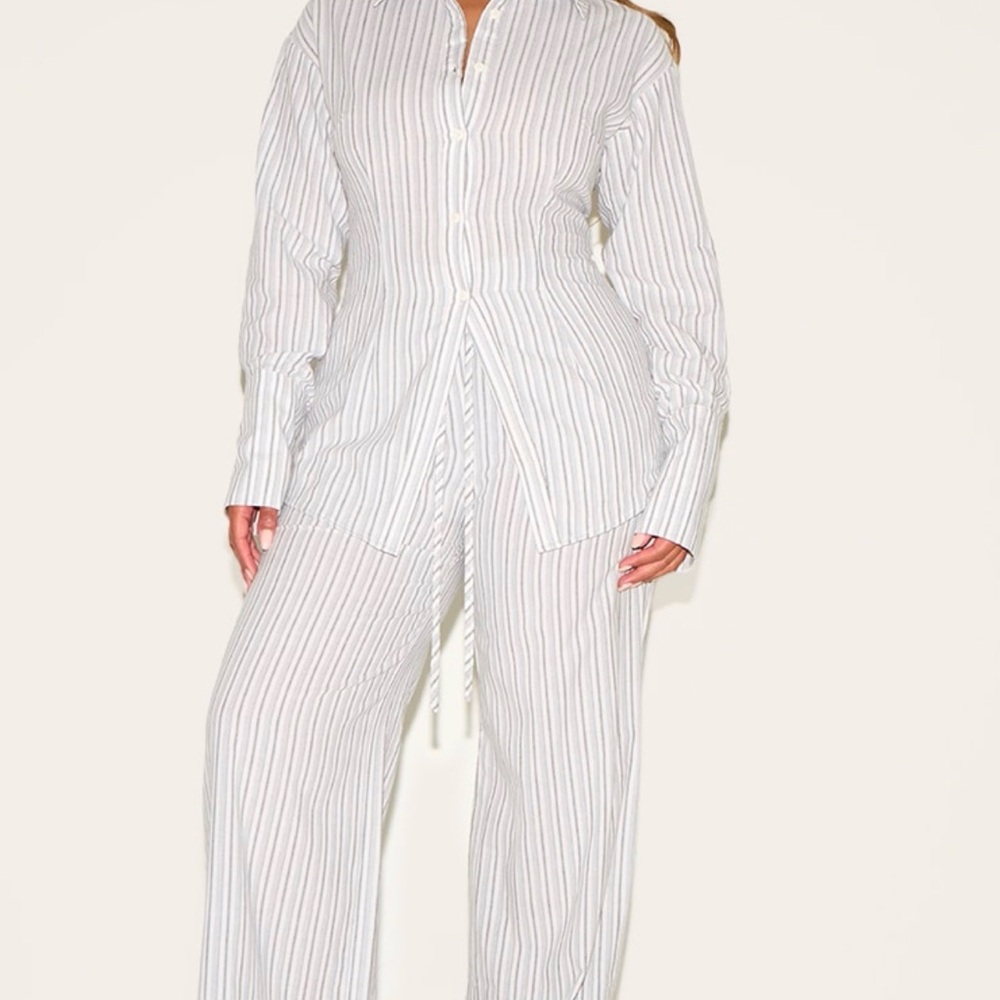 PrettyLittleThing White Striped Button Down Shirt